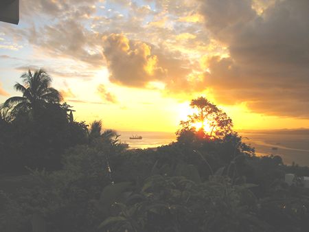 40FijiSunset.jpg